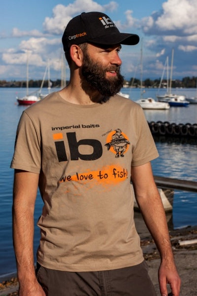 Carica immagine in Galleria Viewer, T-Shirt Imperial Baits "The Art of Bait" - Abbigliamento Carp Fishing