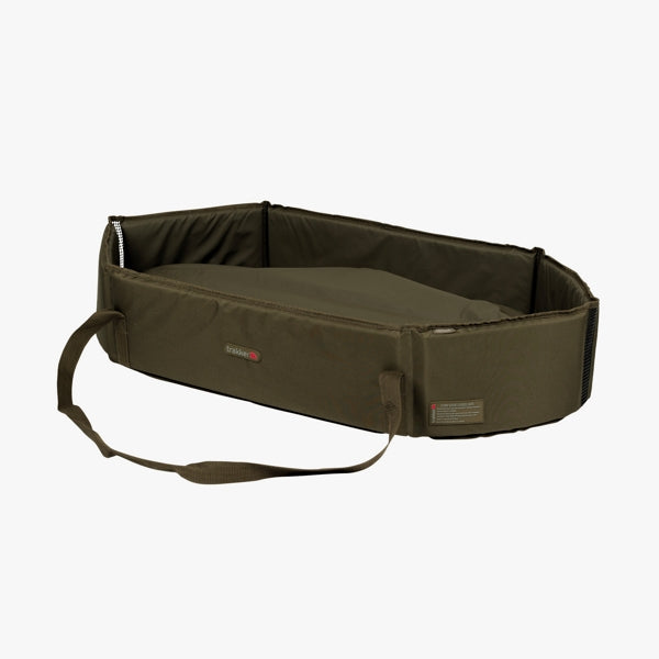 Carica immagine in Galleria Viewer, Trakker Sanctuary Compact Crib - V2