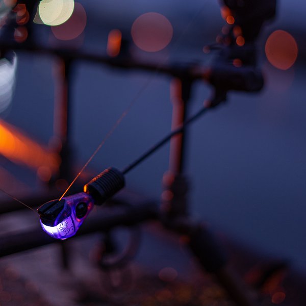Carica immagine in Galleria Viewer, Kevin Nash Siren Night Glo Swing Arm