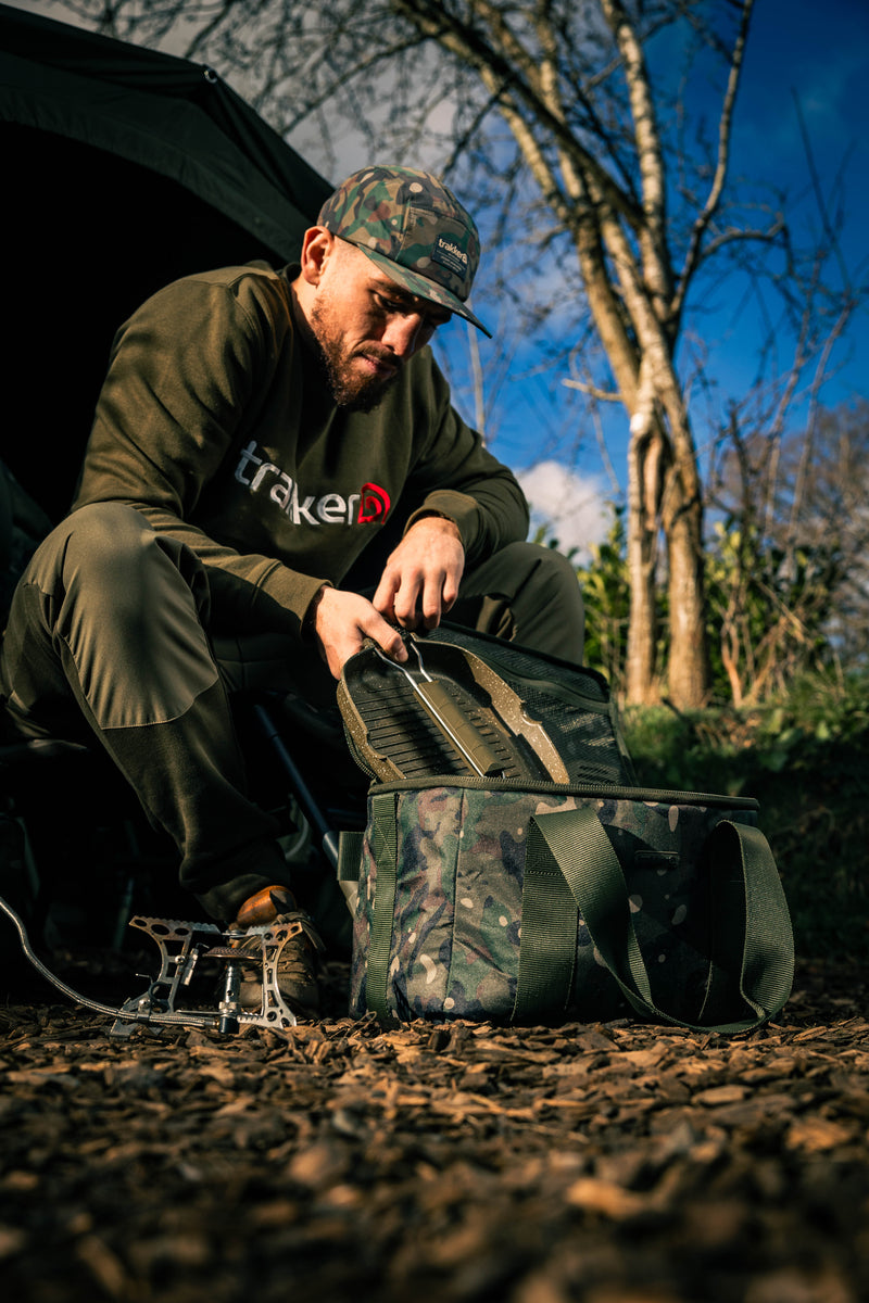 Carica immagine in Galleria Viewer, Trakker NXC Camo Cook-R Bag