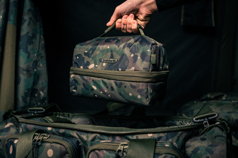 Laden Sie das Bild in Galerie -Viewer, Trakker NXC Camo PVA Pouch - Borsa Portaccessori Modulare per Carpfishing