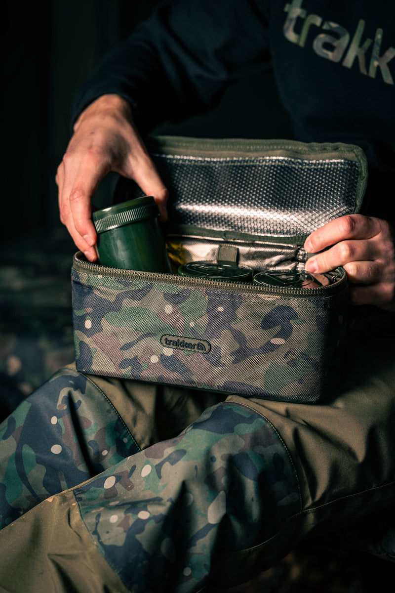 Carica immagine in Galleria Viewer, Trakker NXC Camo Brew Kit - Set Completo per Bevande Calde con Tazze e Contenitori