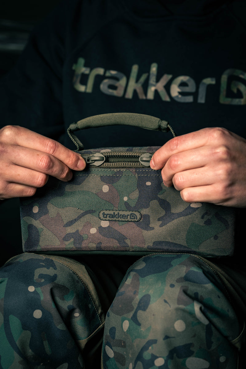 Carica immagine in Galleria Viewer, Trakker NXC Camo Brew Kit - Set Completo per Bevande Calde con Tazze e Contenitori