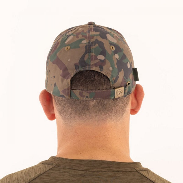 Carica immagine in Galleria Viewer, Trakker Cr Camo Water Resistant Cap