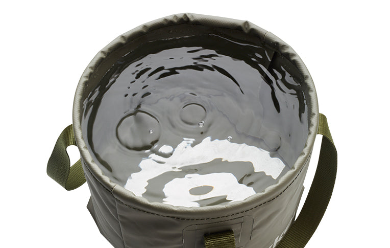 Carica immagine in Galleria Viewer, Trakker Collapsible Water Bowl