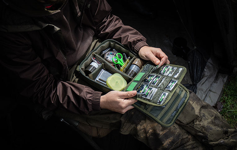 Carica immagine in Galleria Viewer, Trakker Nxg Compact Tackle Bag