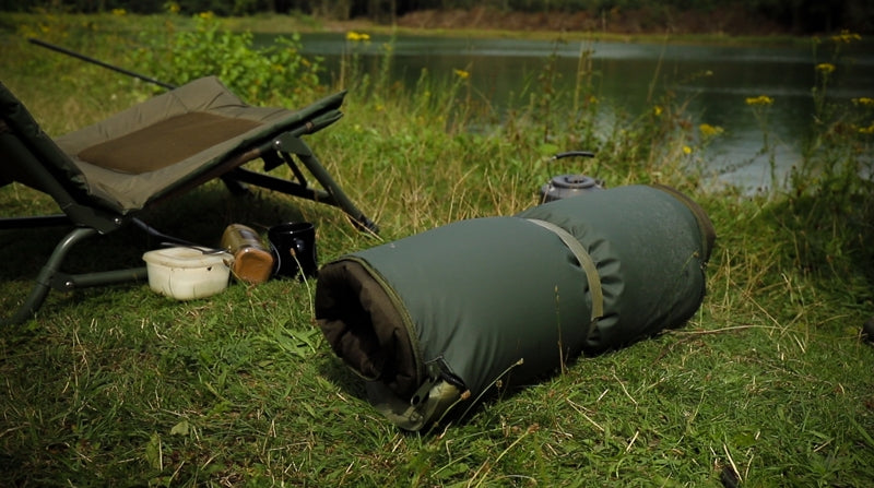 Carica immagine in Galleria Viewer, Trakker Sanctuary Self Inflating Crib