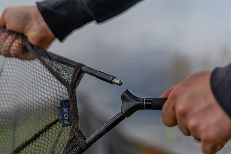 Carica immagine in Galleria Viewer, Fox Horizon X6 Landing Net - Guadino Top di Gamma