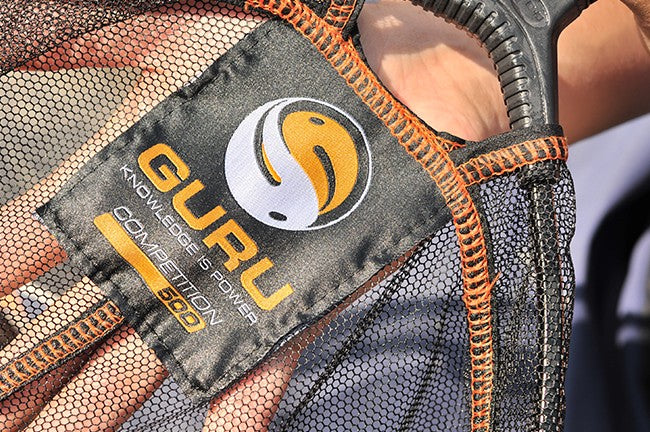Carica immagine in Galleria Viewer, Guru Landing Net Duel 550