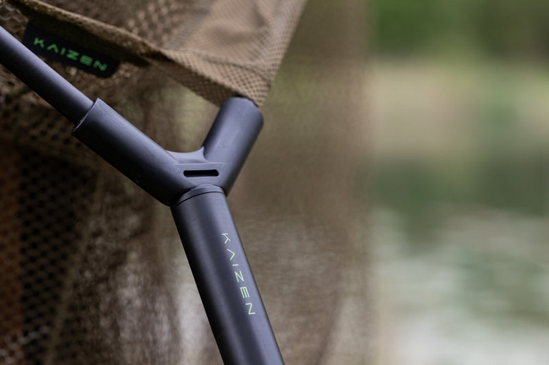 Carica immagine in Galleria Viewer, Korda Kaizen Green Net 42" 2 Sezioni - Guadino Compatto da Carp Fishing