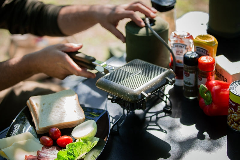 Carica immagine in Galleria Viewer, Trakker Armolife Marble Sandwich Toaster