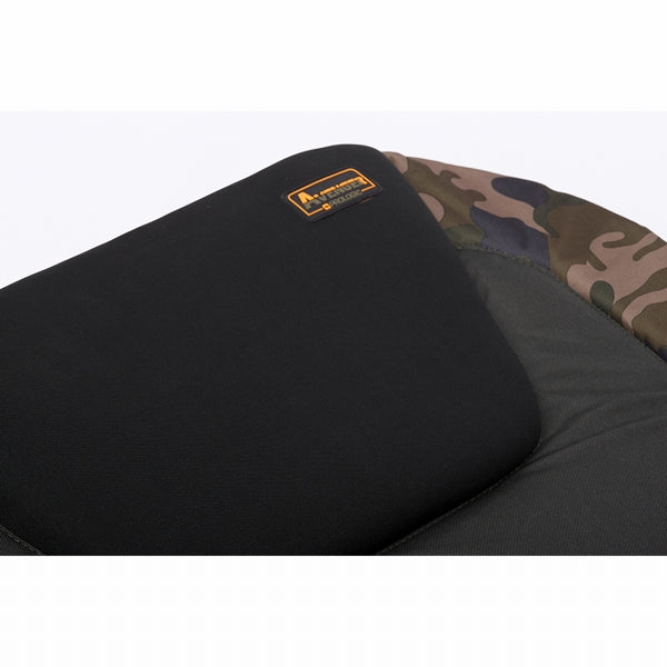 Carica immagine in Galleria Viewer, Prologic Avenger Bedchair 8 Leg 120kg