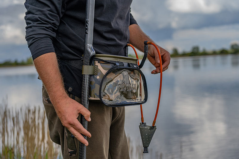 Carica immagine in Galleria Viewer, Fox Camolite Bait Belt - Marsupio Porta Esche Carpfishing
