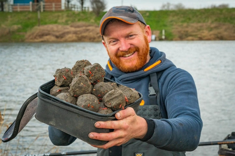 Laden Sie das Bild in Galerie -Viewer, Mainline Match Super Natural Dark (All Rounder Mix) 1kg