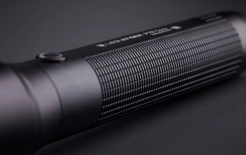 Carica immagine in Galleria Viewer, Led Lenser P7r Core