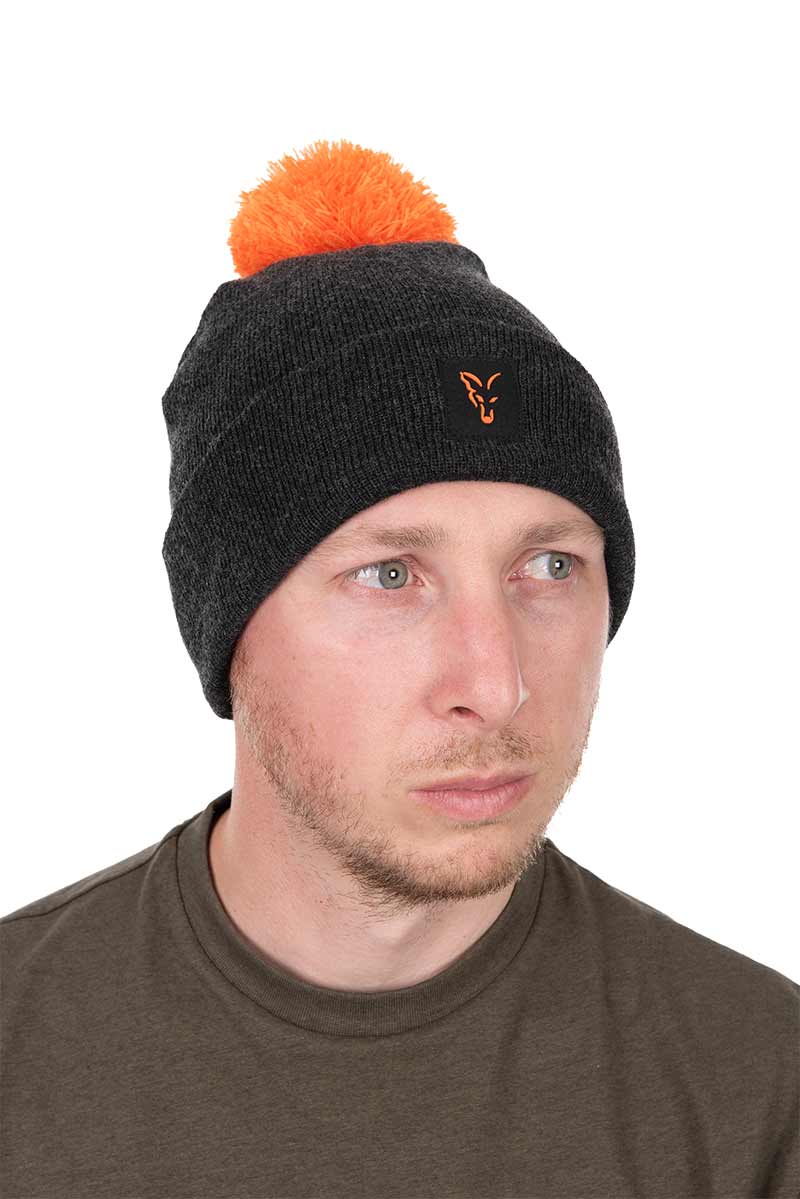 Chargez l'image dans la visionneuse de la galerie, Fox Collection Bobble Hat - Black/Orange | Cappello a Pompon