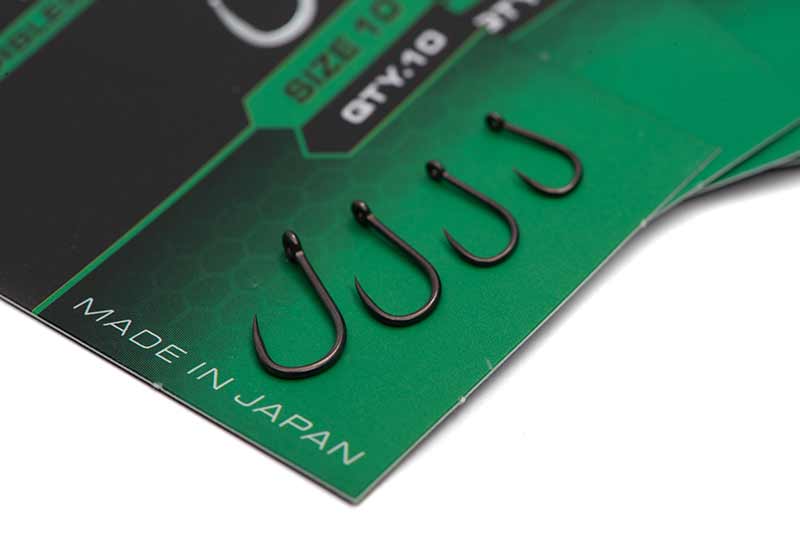 Load image into Gallery viewer, Matrix X8 - X-Power Carp Hooks Barbless Eyed