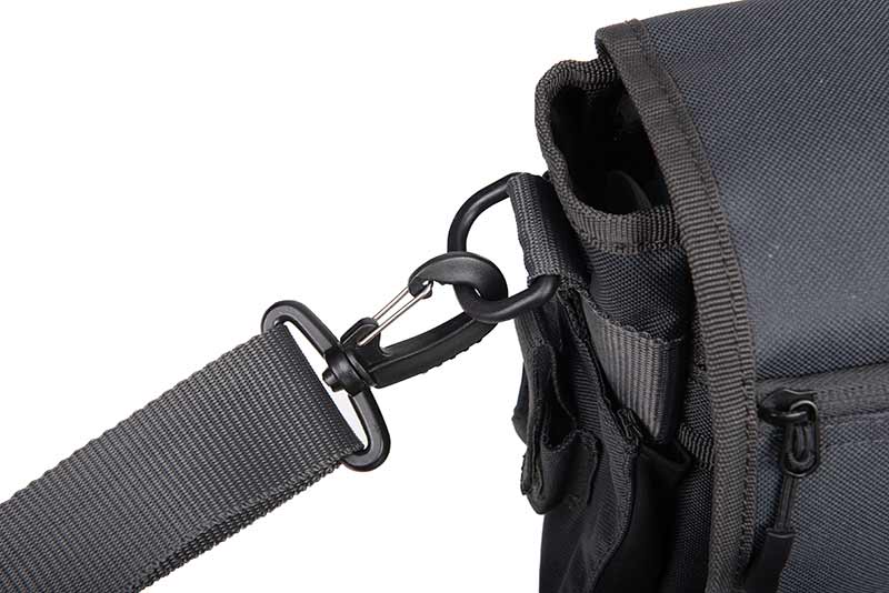Carica immagine in Galleria Viewer, Fox Rage Messenger Bag - Borsa a Tracolla per Pesca ai Predatori