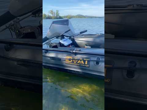 Laden und spielen Sie Video in Galerie -Viewer, iBoat 320 GEN 5 Super Strong – Carbon Black