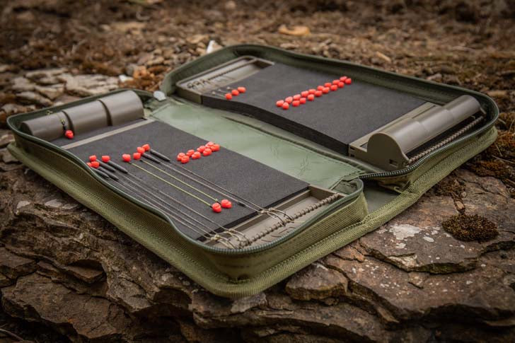 Carica immagine in Galleria Viewer, Trakker Nxg Stiff Rig Pouch