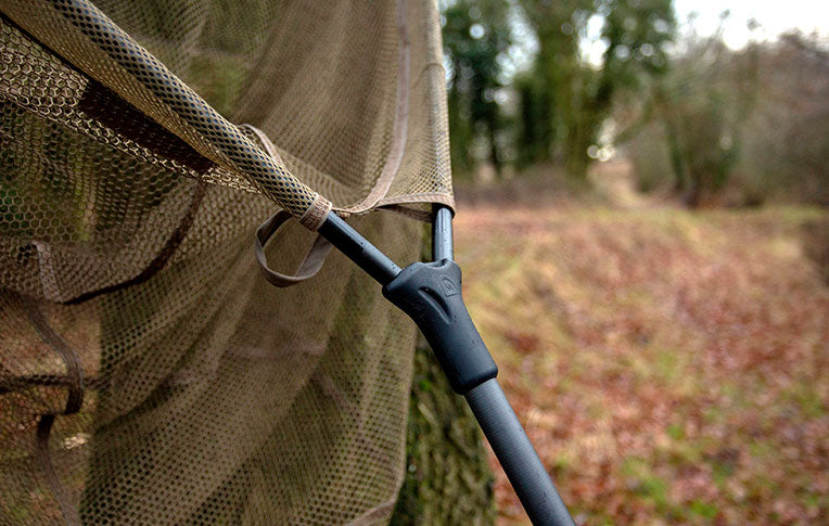 Carica immagine in Galleria Viewer, Trakker Sanctuary T3 - Guadino da Carpa 42" 183cm Matt-Black 2 Pezzi