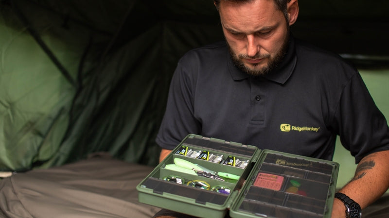 Carica immagine in Galleria Viewer, Ridge Monkey Armoury Lite Tackle Box
