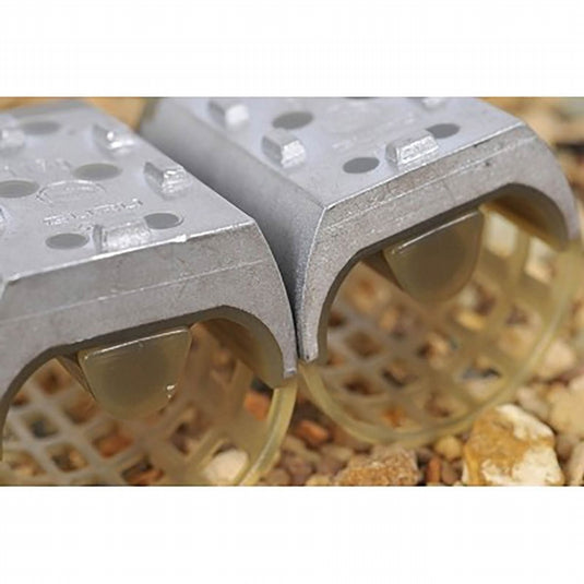 Guru Gripper Feeder Medium