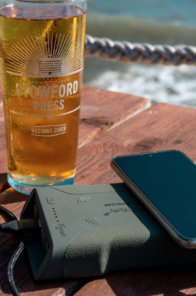 Ridge Monkey Vault C-Smart Wireless Power Bank Camo