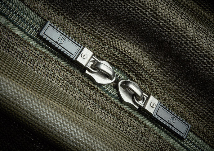 Carica immagine in Galleria Viewer, Trakker Sanctuary Retention Sling V2
