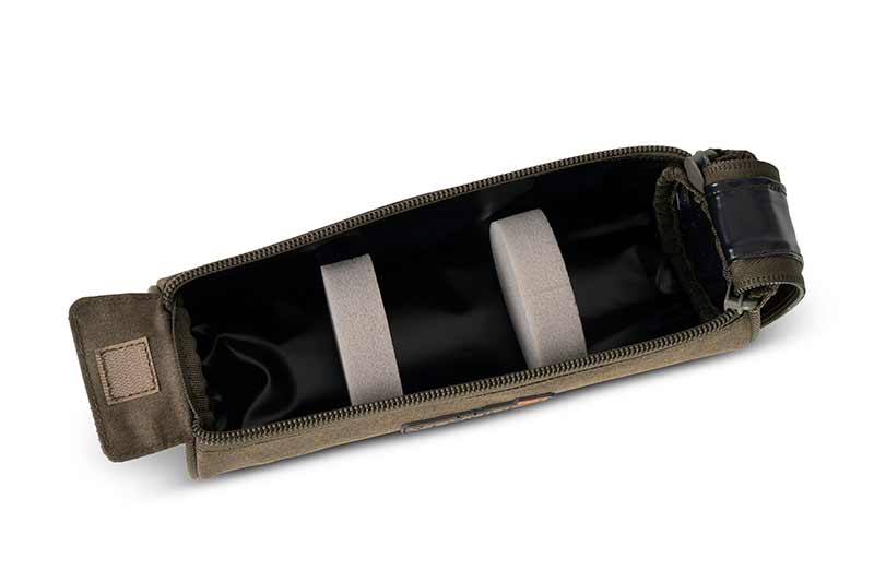 Carica immagine in Galleria Viewer, Fox Voyager Spool Case (3 X Big Pit Spools)
