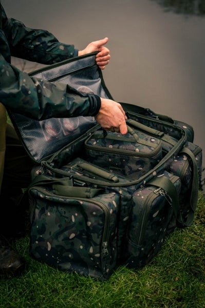 Carica immagine in Galleria Viewer, Trakker Nxc Camo Pro Carryall Large
