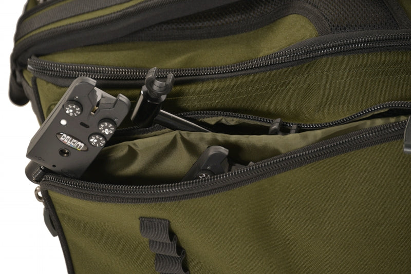 Carica immagine in Galleria Viewer, Aqua Deluxe Roving Rucksack Black Series
