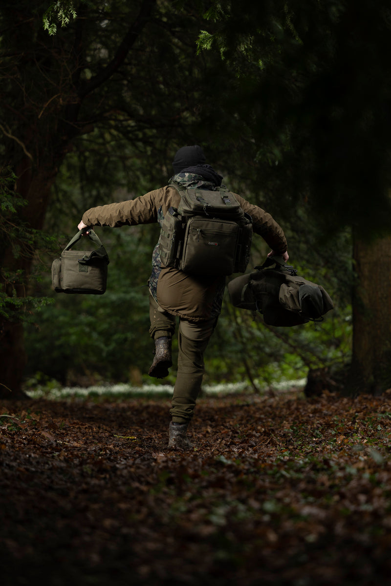 Carica immagine in Galleria Viewer, Trakker NXG Scout Rucksack
