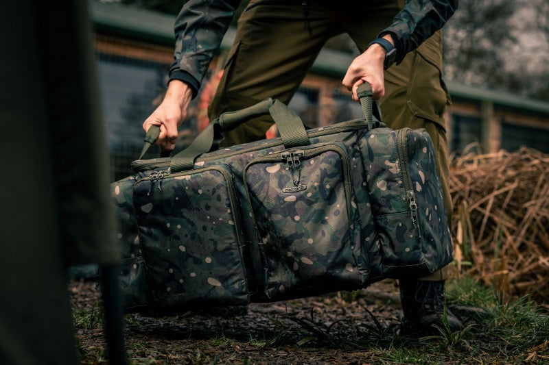Carica immagine in Galleria Viewer, Trakker Nxc Camo Pro Carryall Large
