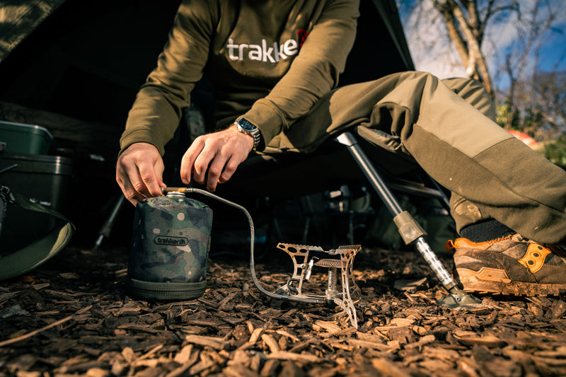 Load image into Gallery viewer, Trakker NXC Camo Gas Canister Cover - Custodia Termica per Bombola Gas 450g
