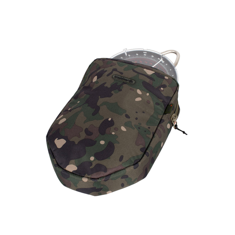 Carica immagine in Galleria Viewer, Trakker NXC Camo Scales Pouch - Custodia Imbottita per Bilance da Pesca
