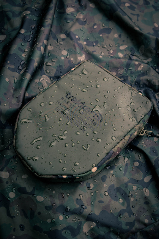 Trakker NXC Camo Scales Pouch - Custodia Imbottita per Bilance da Pesca