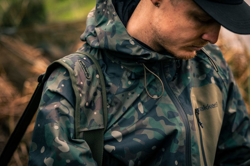Carica immagine in Galleria Viewer, Trakker Nxc Camo Pro Carryall Large
