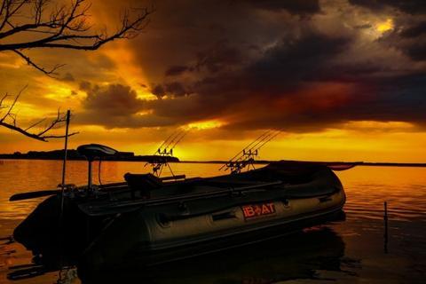 Carica immagine in Galleria Viewer, Iboat 320 Generazione 5 Superlight - Classic Green
