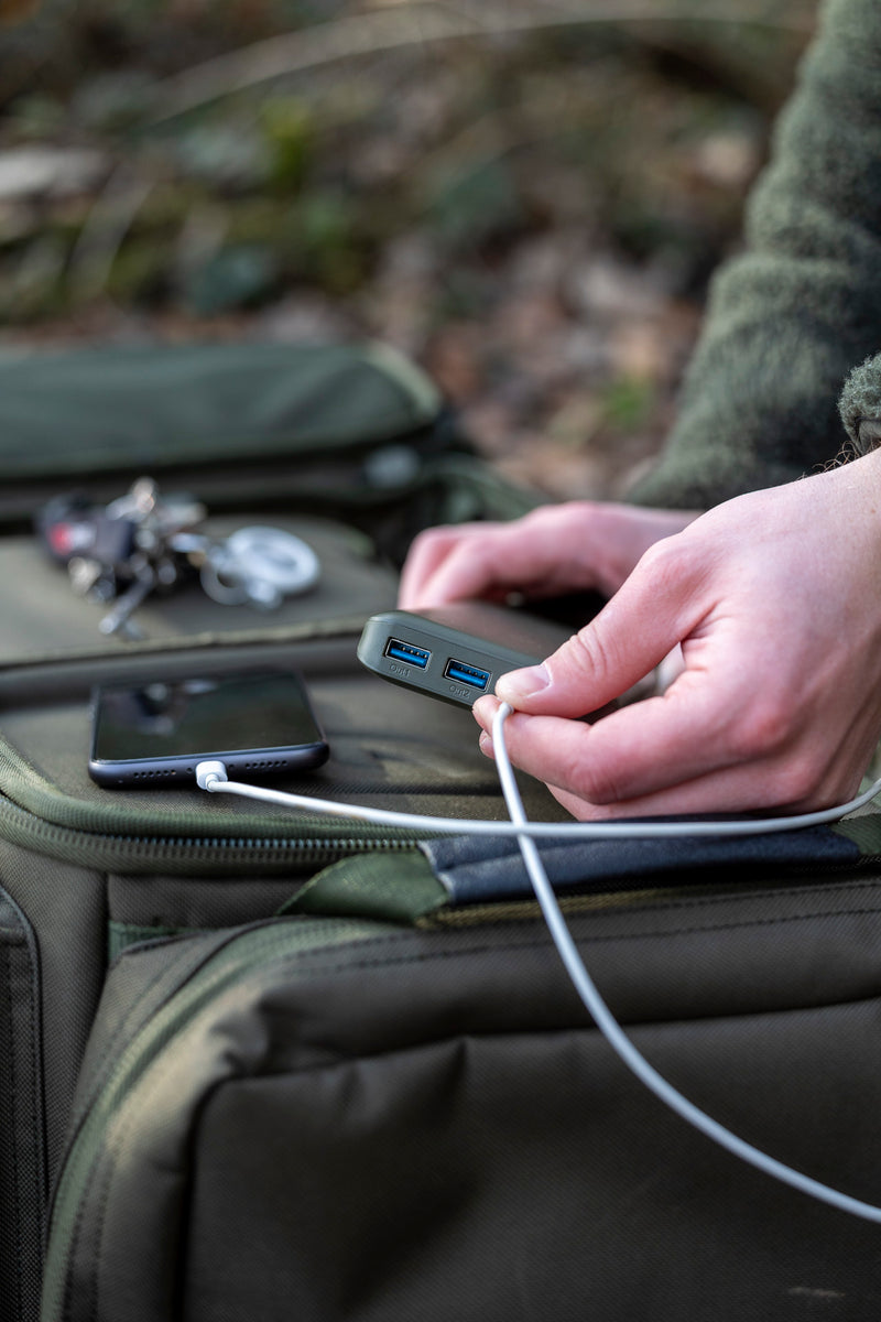 Carica immagine in Galleria Viewer, Trakker Power Pack 20K - Batteria Portatile 20000mAh
