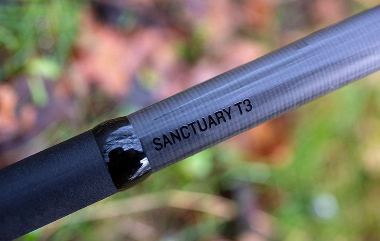 Carica immagine in Galleria Viewer, Trakker Sanctuary T3 Landing Net - 2 sezioni
