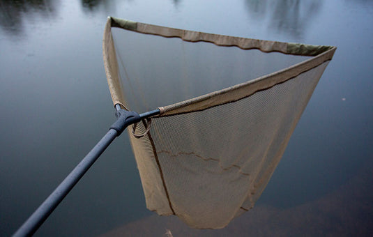 Trakker Sanctuary T3 Landing Net - 2 sezioni