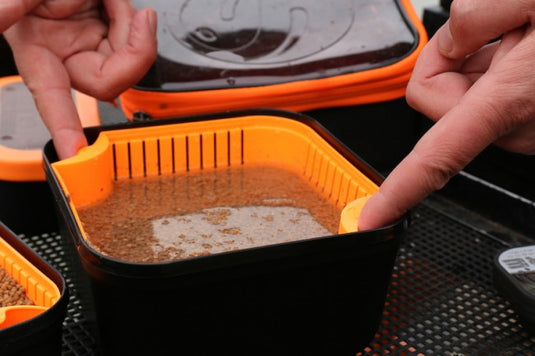 Guru Bait Strainer