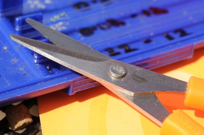 Carica immagine in Galleria Viewer, Guru Rig Scissors - Forbici
