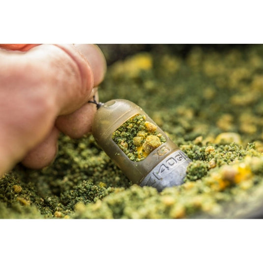 Guru Window Feeder