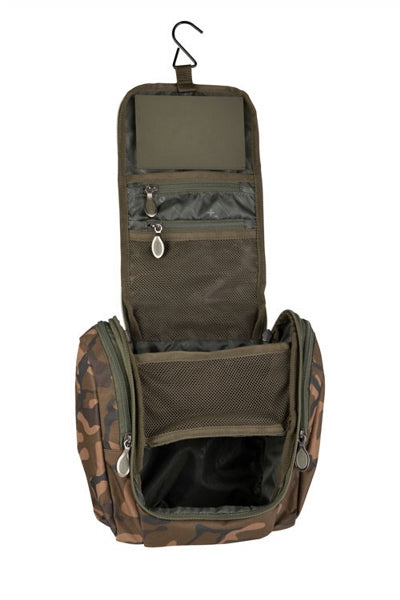 Carica immagine in Galleria Viewer, Fox Camolite Wash Bag
