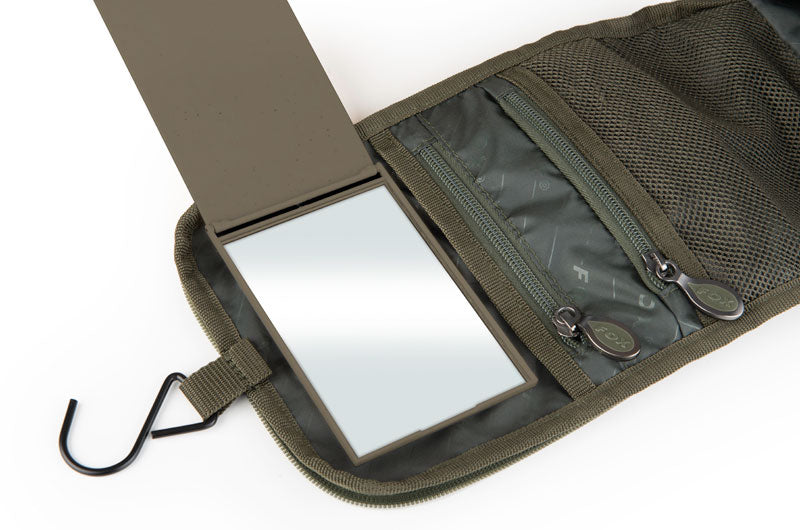 Carica immagine in Galleria Viewer, Fox Camolite Wash Bag
