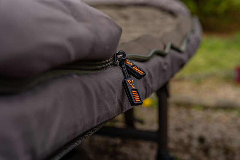 Carica immagine in Galleria Viewer, Fox Duralite 1 Season Sleeping Bag
