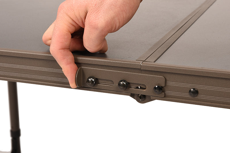 Carica immagine in Galleria Viewer, Fox Session Table With Storage
