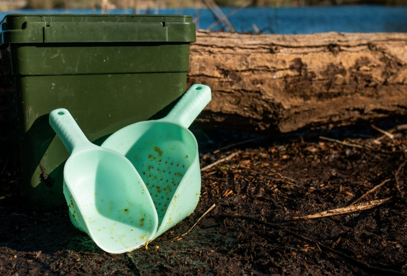 Carica immagine in Galleria Viewer, Ridge Monkey Nite Glo Bait Spoon Standard - Senza Fori

